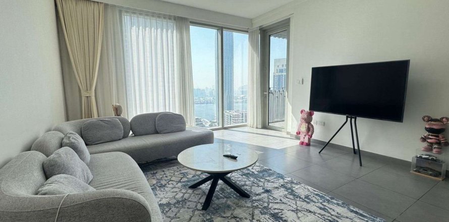 Apartment de 2 dormitorios en Dubai, UAE No. 104150