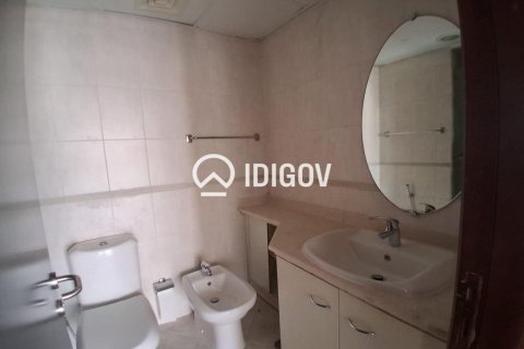 2 bedrooms Apartment in Mirdif, UAE No. 187946 9