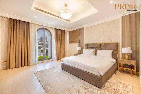 5 bedrooms Villa in Palm Jumeirah, UAE No. 18136 27