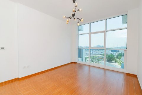 49m² Apartment in Jumeirah Village Triangle, UAE No. 171884 4