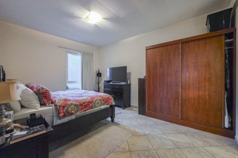 Apartment de 1 dormitorio en Dubai, UAE No. 171890 10