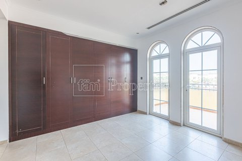 3 غرف نوم فيلا  رقم 109652 11