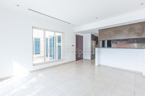 3 غرف نوم فيلا  رقم 109652 9