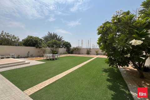 3 غرف نوم فيلا  رقم 109652 5