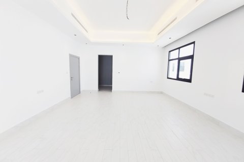 6 bedrooms Villa in Mohamed Bin Zayed City, UAE No. 10538 2