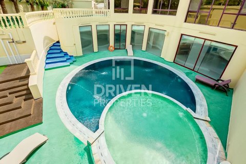 1723.72m² Villa in Sector E, UAE No. 192157 26