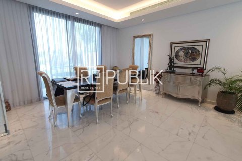 Villa de 4 dormitorios en THE REDWOODS Yas Island, UAE No. 96640 25