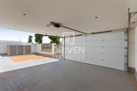 5 غرفة نوم فيلا في Jumeirah Park, الإمارات العربية المتحدة رقم 200554 5