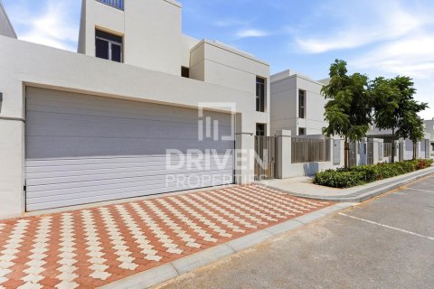 5 غرفة نوم فيلا في Jumeirah Park, الإمارات العربية المتحدة رقم 200554 11