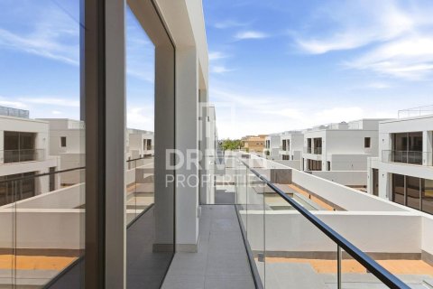 5 غرفة نوم فيلا في Jumeirah Park, الإمارات العربية المتحدة رقم 200554 12