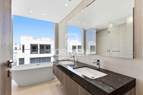 5 غرفة نوم فيلا في Jumeirah Park, الإمارات العربية المتحدة رقم 200554 13