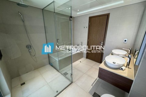 Villa de 4 dormitorios en  Yas Island, UAE No. 148261 12