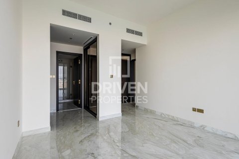 Apartment de 4 dormitorios en EMAAR Beachfront, UAE No. 85784 19