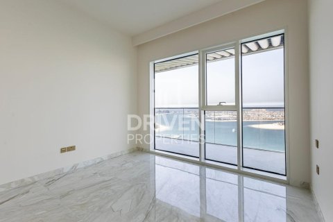 Apartment de 4 dormitorios en EMAAR Beachfront, UAE No. 85784 24