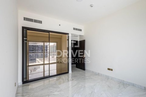 Apartment de 4 dormitorios en EMAAR Beachfront, UAE No. 85784 8