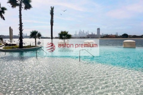 Квартира с 2 спальнями в Пальма Джумейра, ОАЭ №132552 10