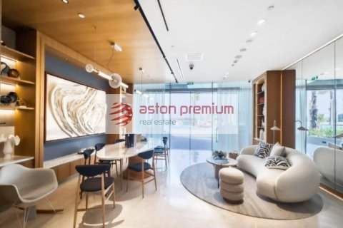 Квартира с 2 спальнями в Пальма Джумейра, ОАЭ №132552