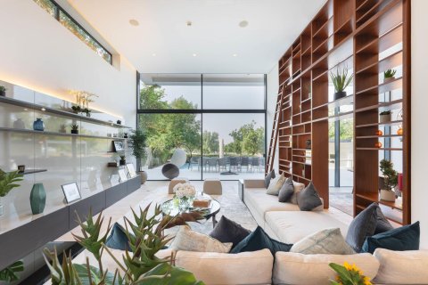 Villa de 6 dormitorios en Jumeirah Golf Estates, UAE No. 88101 3