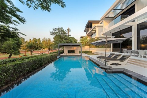 Villa de 6 dormitorios en Jumeirah Golf Estates, UAE No. 88101 22