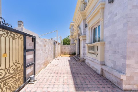 5 غرفة نوم  فيلا في جميرا, الإمارات العربية المتحدة رقم 88102 31