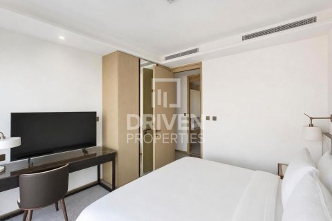 Apartment de 3 dormitorios en Address Harbour Point, UAE No. 204739 9