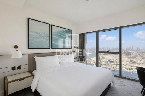 Apartment de 3 dormitorios en Address Harbour Point, UAE No. 204739 6