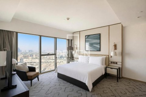 Apartment de 3 dormitorios en Address Harbour Point, UAE No. 204739 15