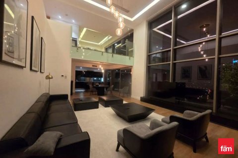 1 bedroom Penthouse in Dubai, UAE No. 166037 4