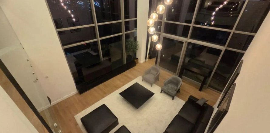 1 bedroom Penthouse in Dubai, UAE No. 166037