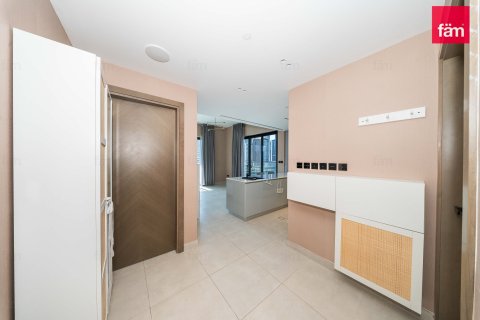 Квартира с 2 спальнями в Бизнес-Бэй, ОАЭ №166038 22