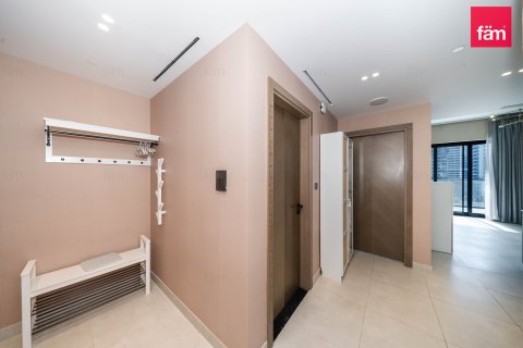 Квартира с 2 спальнями в Бизнес-Бэй, ОАЭ №166038 14