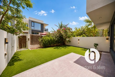 Villa de 3 dormitorios en Dubai Hills Estate, UAE No. 162994 24