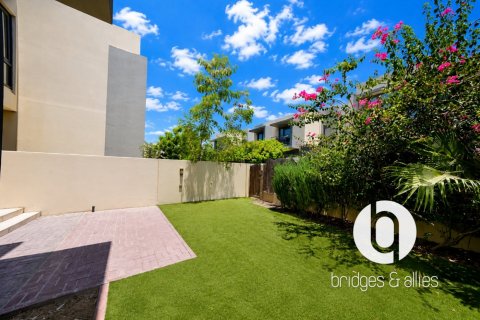 Villa de 3 dormitorios en Dubai Hills Estate, UAE No. 162994 31