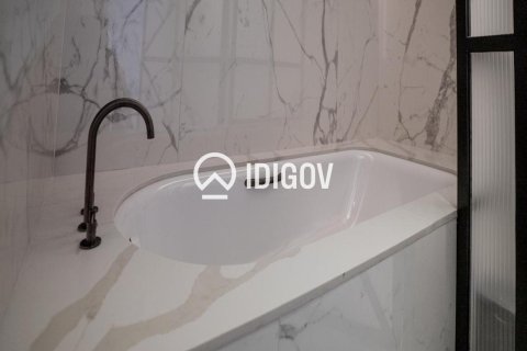 Квартира с 2 спальнями в Джумейра Лейк Тауэрс, ОАЭ №184856 17
