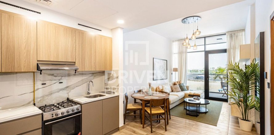 1 bedroom Apartment in Dubai Studio City, UAE No. 138014