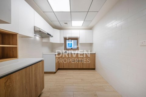 Квартира с 2 спальнями в Бизнес-Бэй, ОАЭ №138018 10