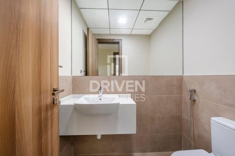 Квартира с 2 спальнями в Бизнес-Бэй, ОАЭ №138018 6