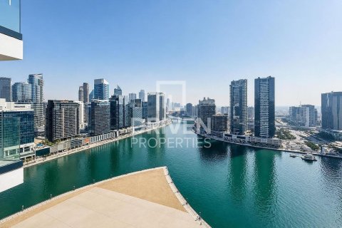1 bedroom Apartment in Business Bay, UAE No. 198764 6