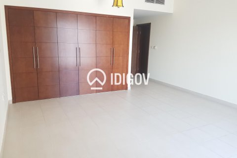 Apartment de 2 dormitorios en Dubai, UAE No. 184794 3