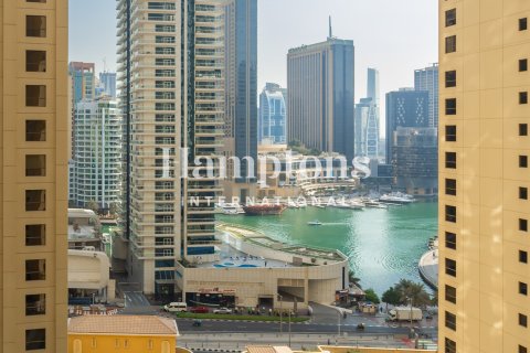 Apartment de 2 dormitorios en Jumeirah Beach Residence, UAE No. 143904 10