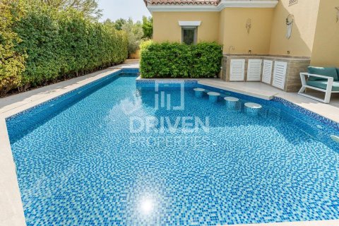 Villa de 3 dormitorios en Palmera, UAE No. 190328 8
