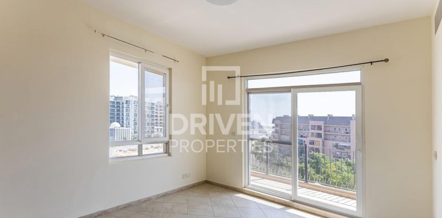 3 bedrooms Apartment in Motor City, UAE No. 190323