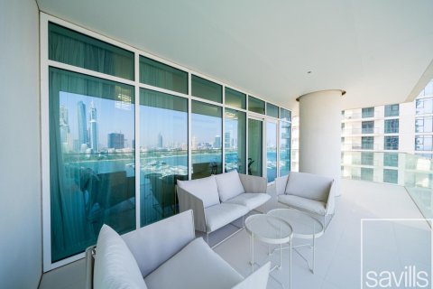 Appartement de 3 chambres à EMAAR Beachfront, UAE No. 201161 5