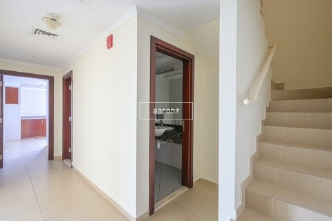 Квартира с 2 спальнями  №115154 15