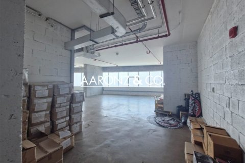 140m² Office in Jumeirah Lake Towers, UAE No. 115155 9