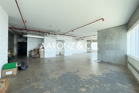 140m² Office in Jumeirah Lake Towers, UAE No. 115155 20