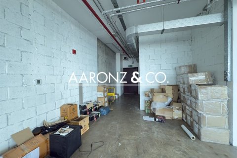 140m² Office in Jumeirah Lake Towers, UAE No. 115155 14