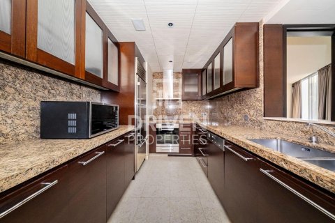 1 bedroom Apartment in Downtown Dubai (Downtown Burj Dubai), UAE No. 138079 8