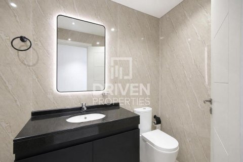 Квартира с 3 спальнями в Damac Heights, ОАЭ №192560 11