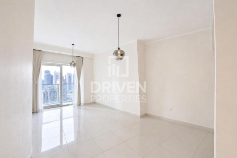 Квартира с 3 спальнями в Damac Heights, ОАЭ №192560